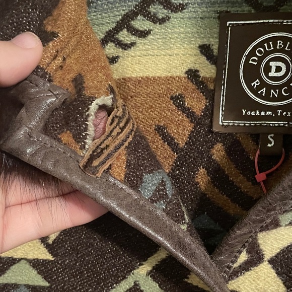 Double D Ranch Brown Patterned Coat with Fur Trim - Picture 11 of 16